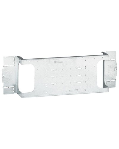 Пластина монтажная Legrand 020617 в Бийске Аксессуары для стоек и шкафов Pintop.ru