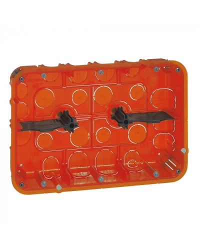 Коробка монтажная Legrand 080126 в Бийске Распределительные коробки Pintop.ru