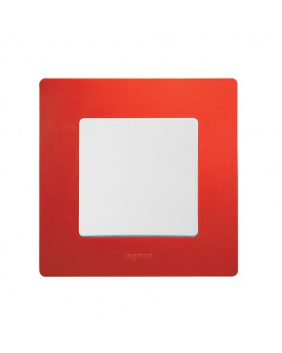 Рамка 1 пост Etika красный Legrand 672531 в Бийске Аксессуары для кабель-канала Pintop.ru